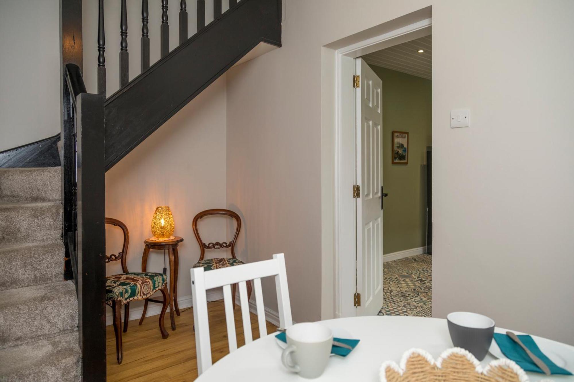 Joymount Cottage, - 2 Bedroom Holiday home Carrickfergus